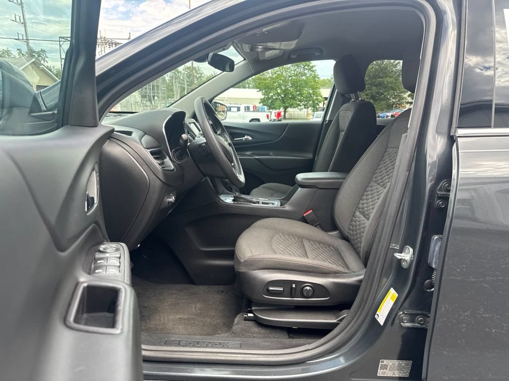 Used 2020 Chevrolet Equinox LT AWD/4WD image 13