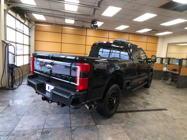 New 2026 Ford F250 Lariat w/ Black Appearance Package AWD/4WD image 7
