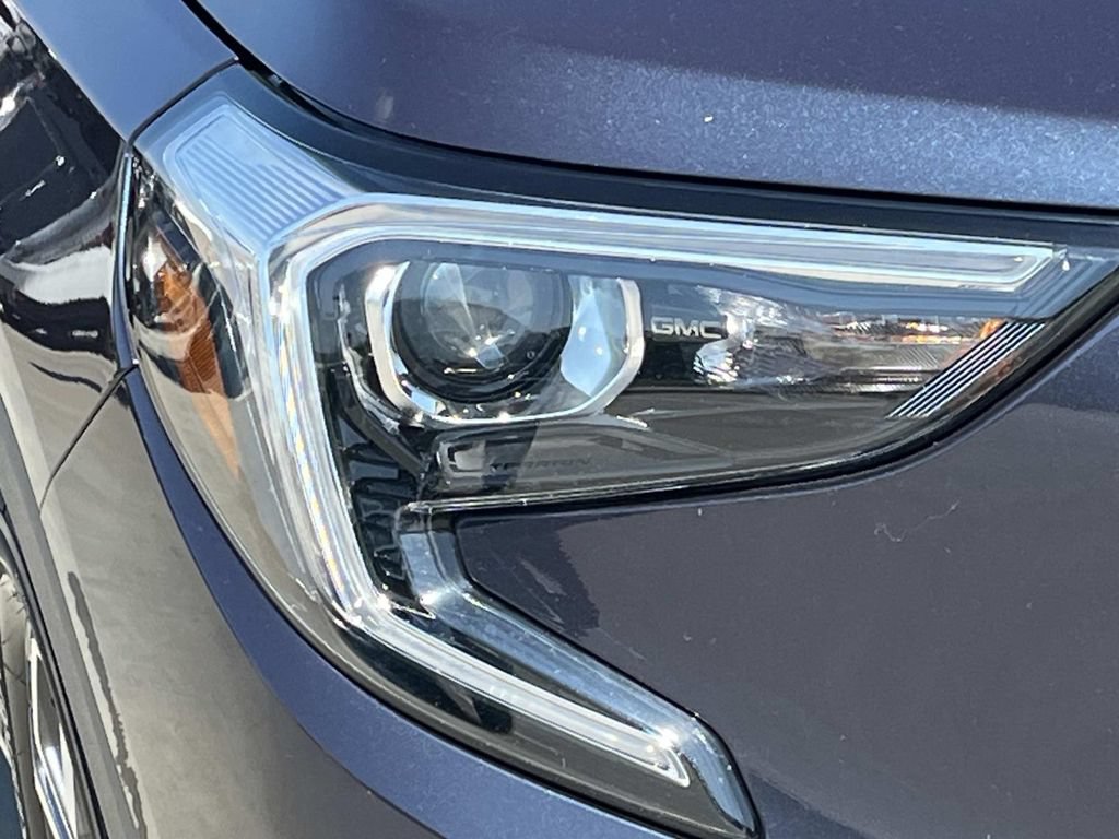 Used 2019 GMC Terrain SLT w/ Preferred Package FWD image 9