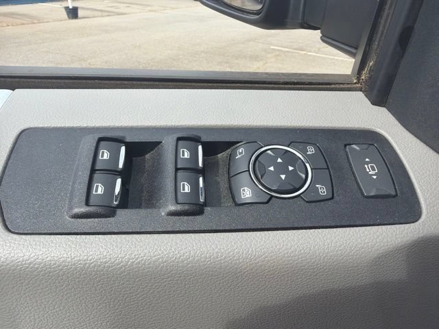 Used 2021 Ford F250 XLT w/ XLT Premium Package AWD/4WD image 16