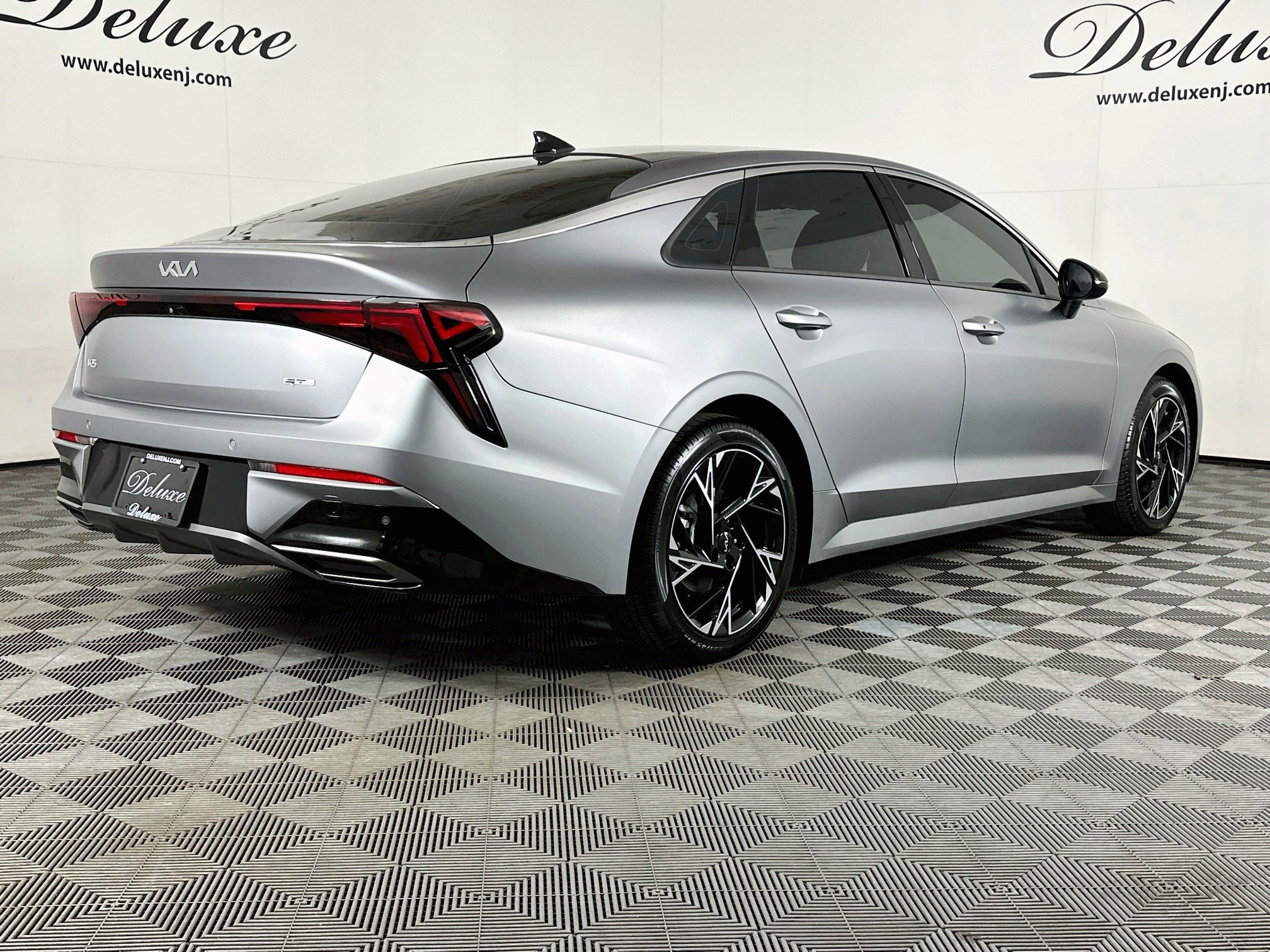 Used 2025 Kia K5 GT-Line w/ GT-Line Premium Package AWD/4WD image 6