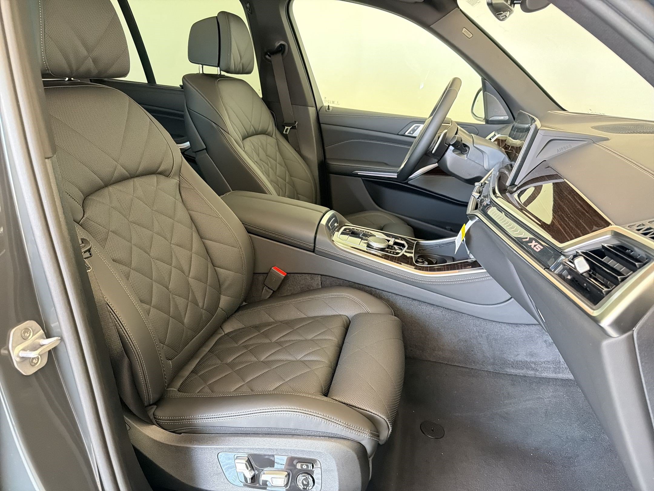 New 2026 BMW X5 xDrive40i AWD/4WD image 31