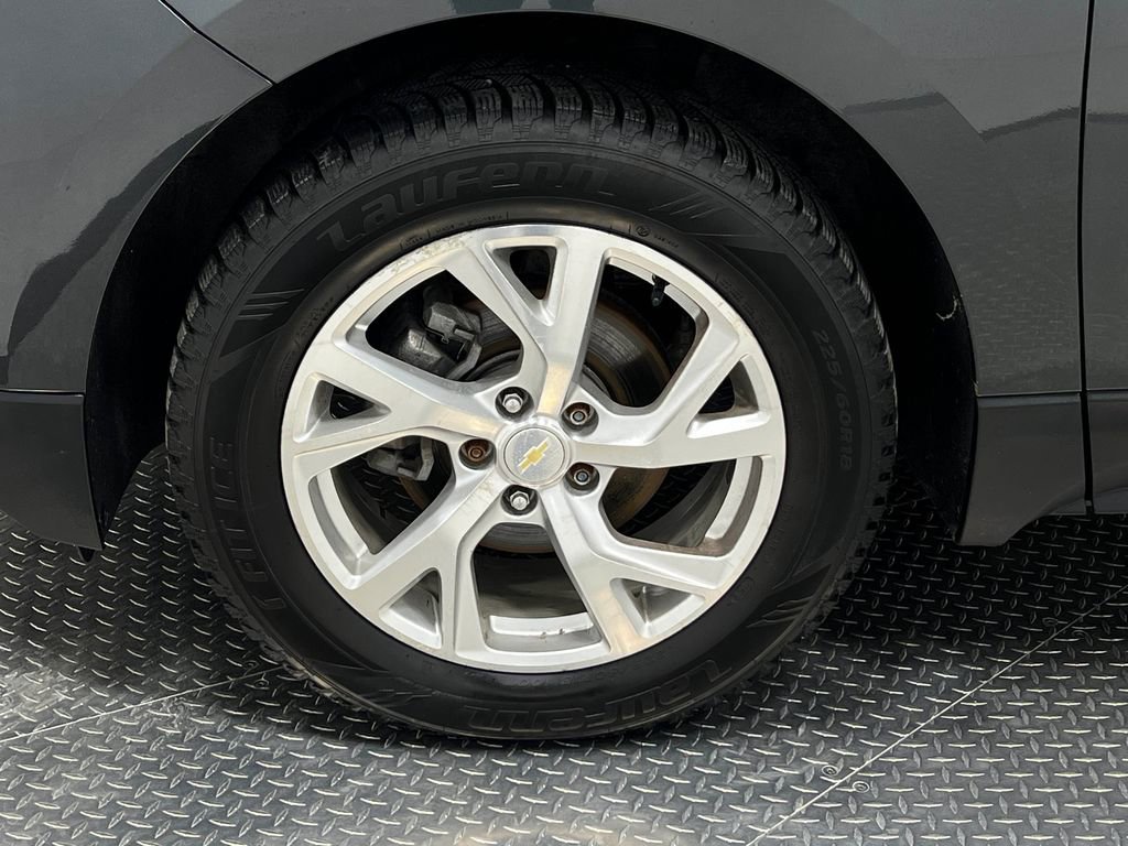 Used 2018 Chevrolet Equinox Premier AWD/4WD image 35