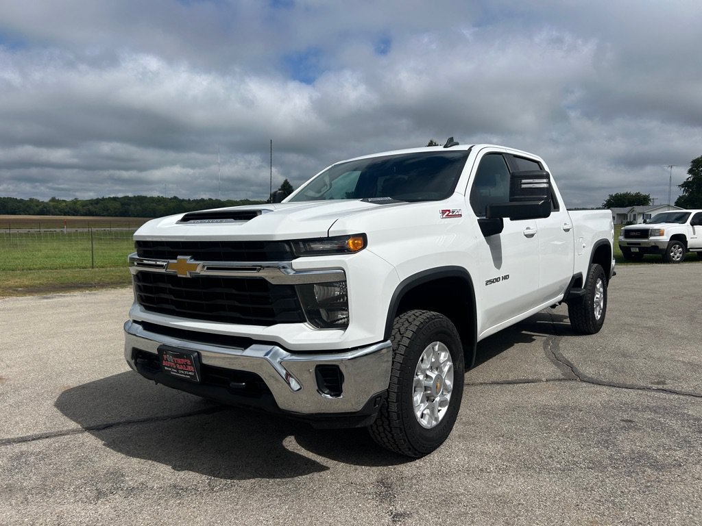 Used 2024 Chevrolet Silverado 2500 LT