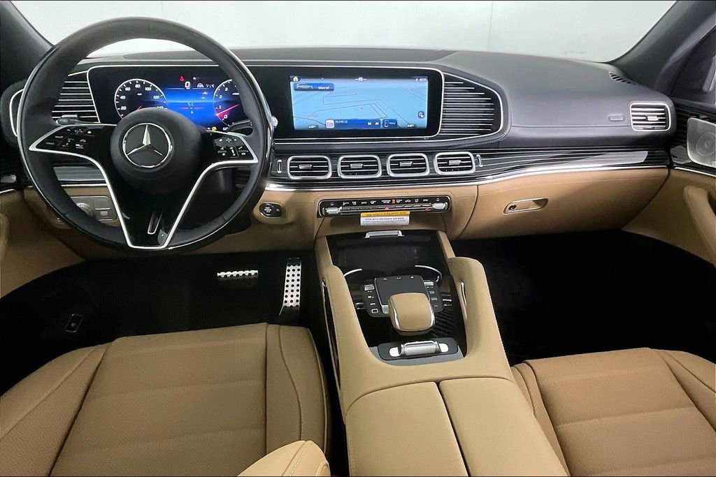 New 2026 Mercedes-Benz GLS 450 4MATIC image 5