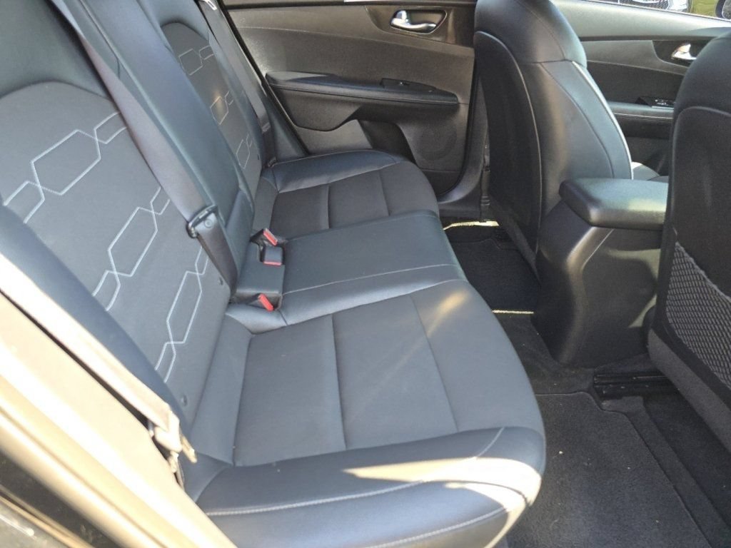 Used 2023 Kia Forte GT-Line w/ GT-Line Technology Package FWD image 24
