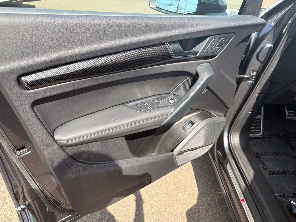 Used 2023 Audi SQ5 Premium Plus w/ Premium Plus Package AWD/4WD image 11