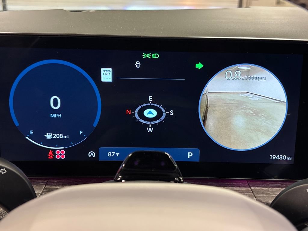 Used 2025 Hyundai Santa Fe Calligraphy image 38