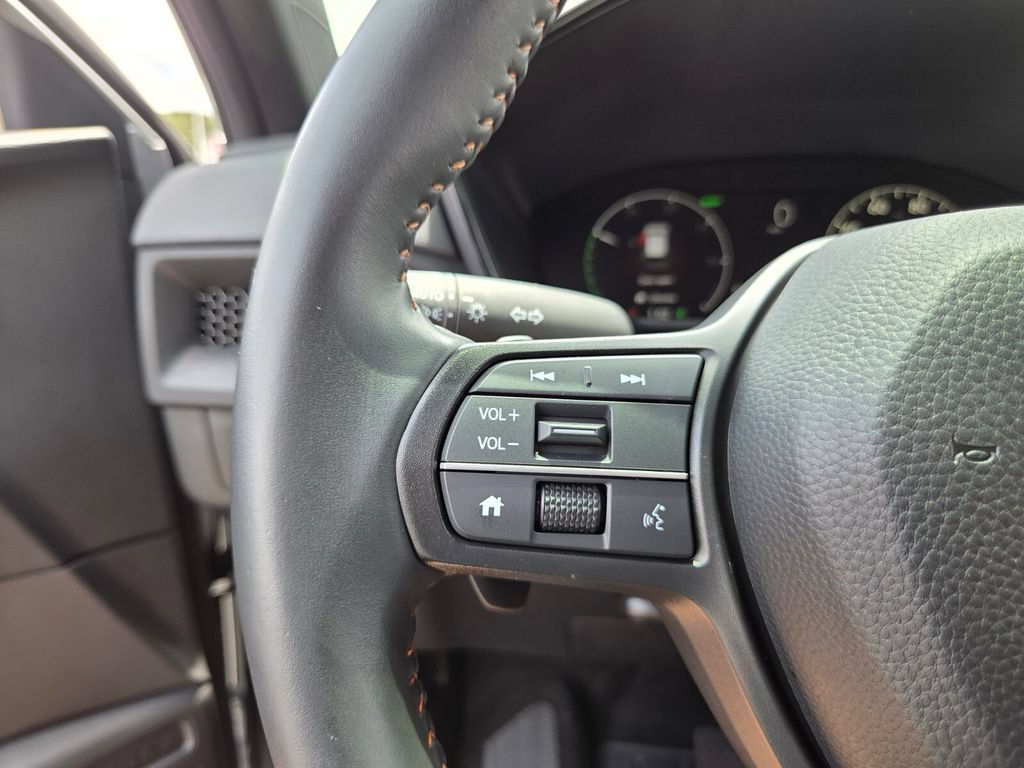 Used 2025 Honda CR-V Sport-L image 26