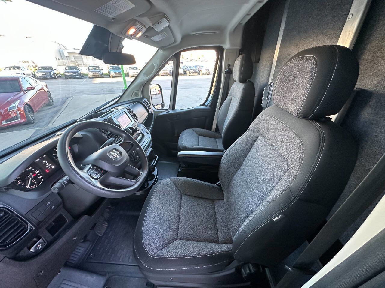Used 2022 RAM ProMaster 2500 image 11