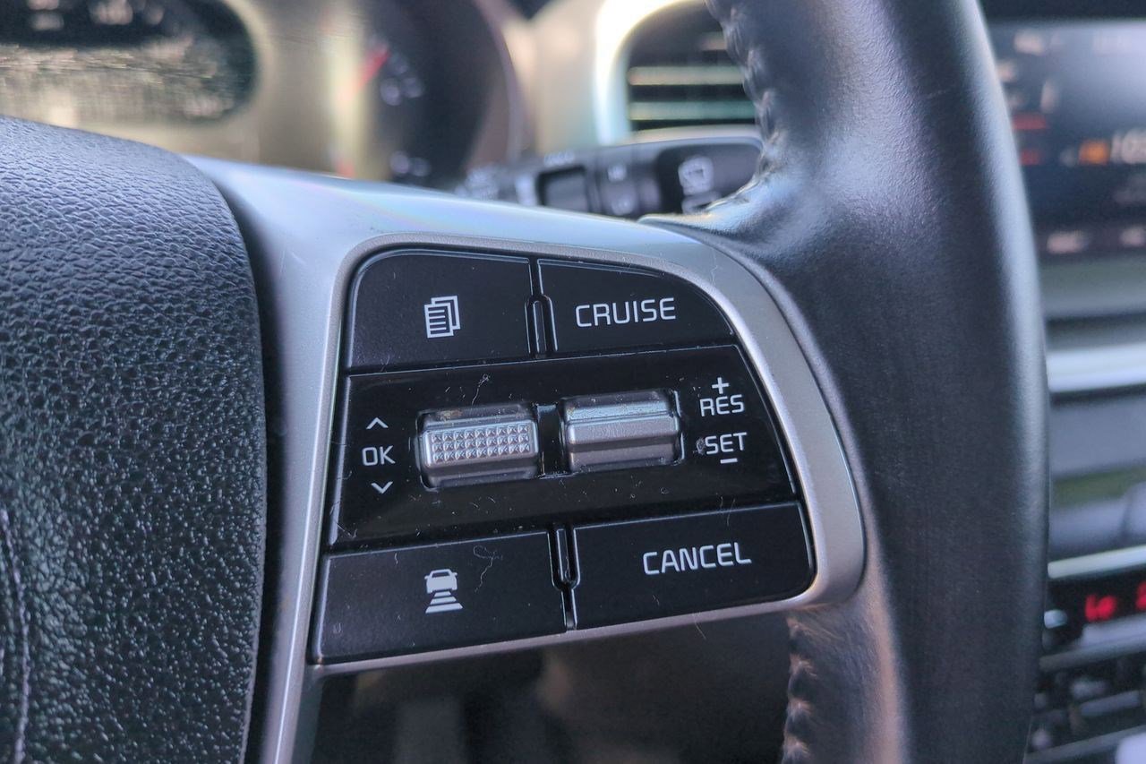 Used 2020 Kia Sorento EX FWD image 13
