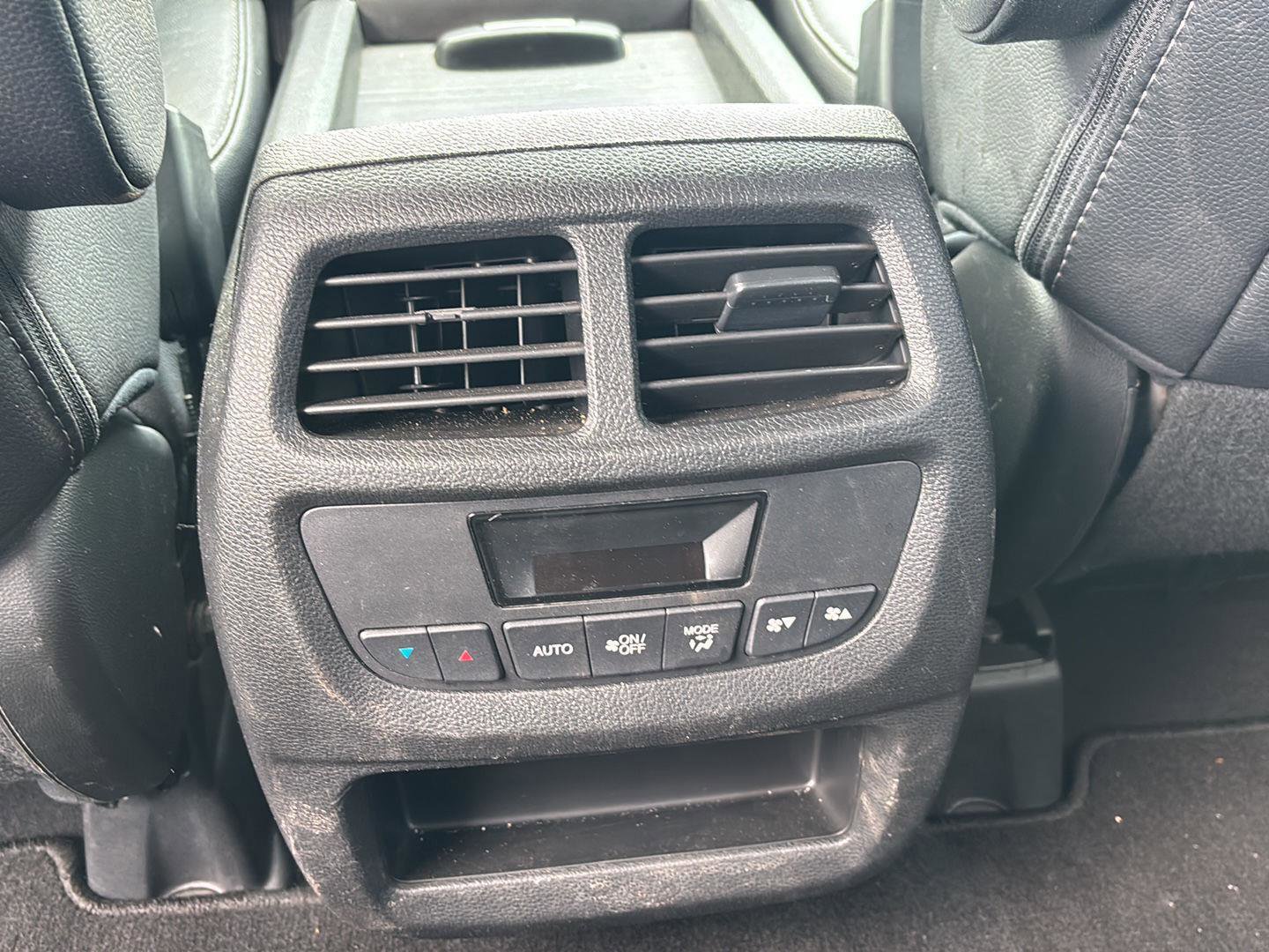 Used 2017 Honda Pilot EX-L image 8