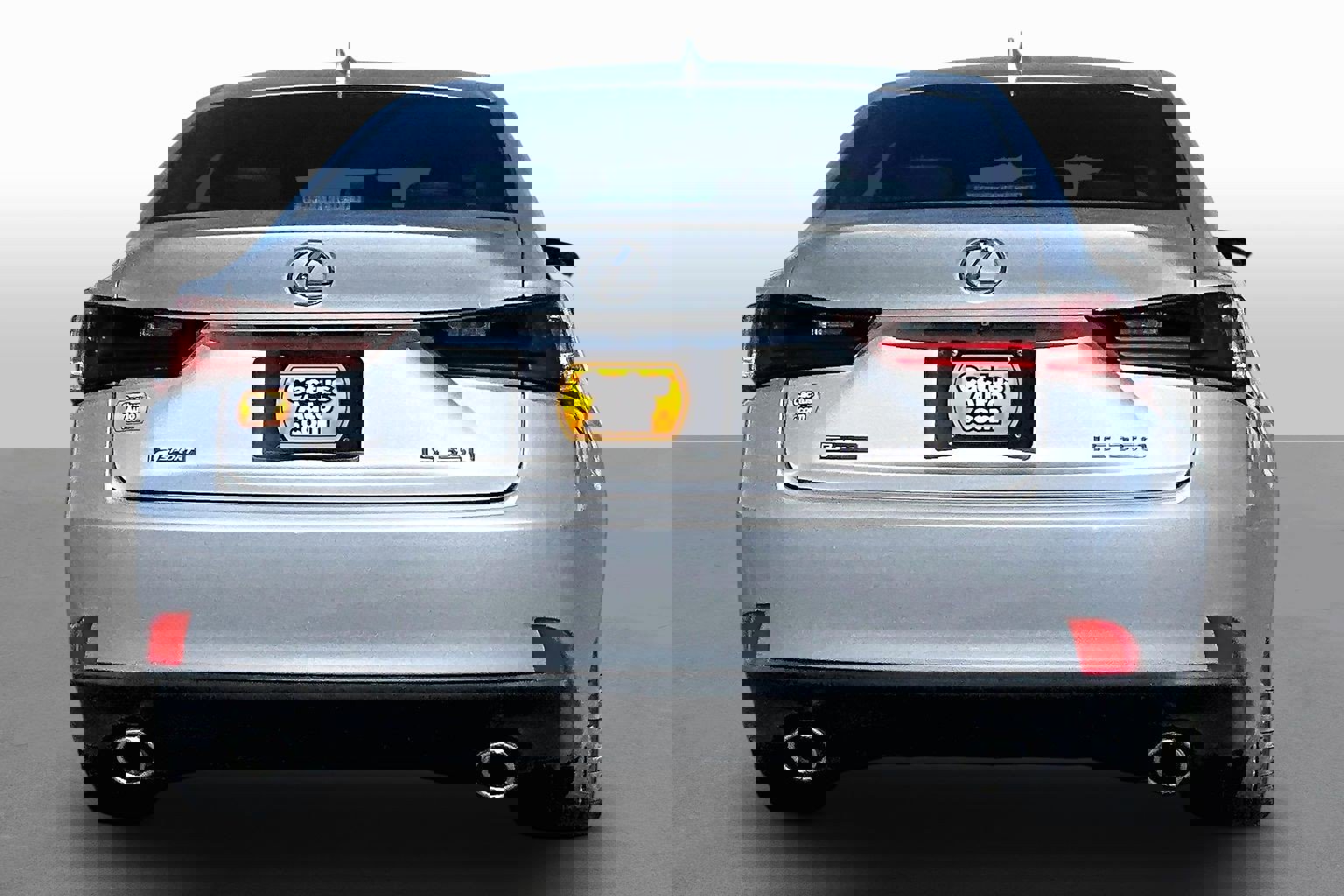 Used 2015 Lexus IS 350 w/ F-Sport Package image 4