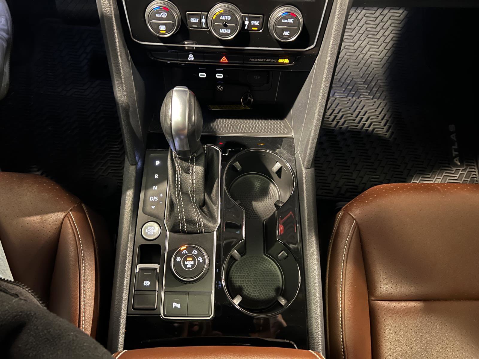 Used 2022 Volkswagen Atlas SE w/ Panoramic Sunroof Package image 20