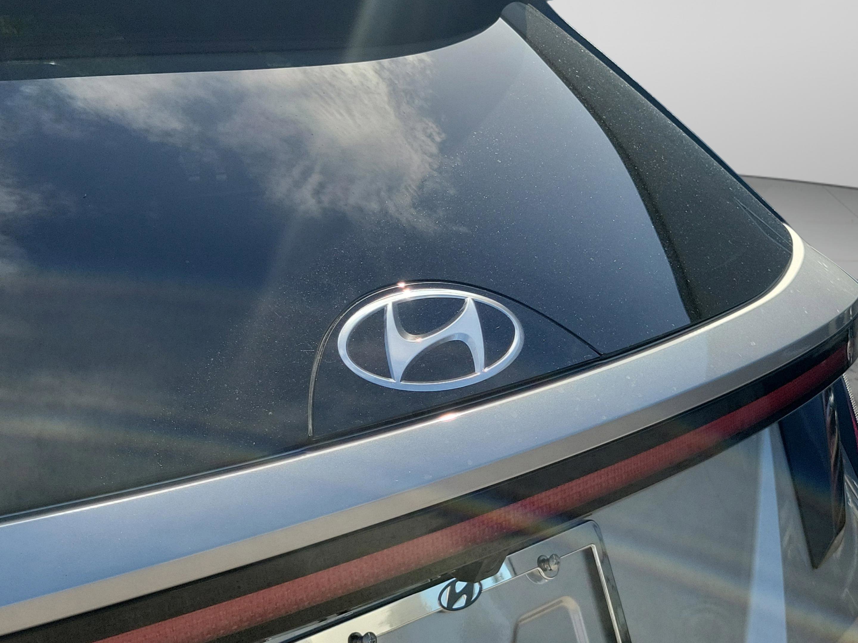 Used 2022 Hyundai Tucson SEL w/ Convenience + Premium Package image 7