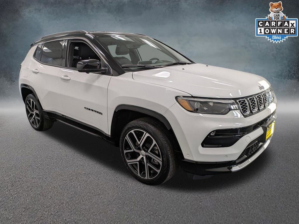 Used 2024 Jeep Compass Limited w/ Elite Group image 3