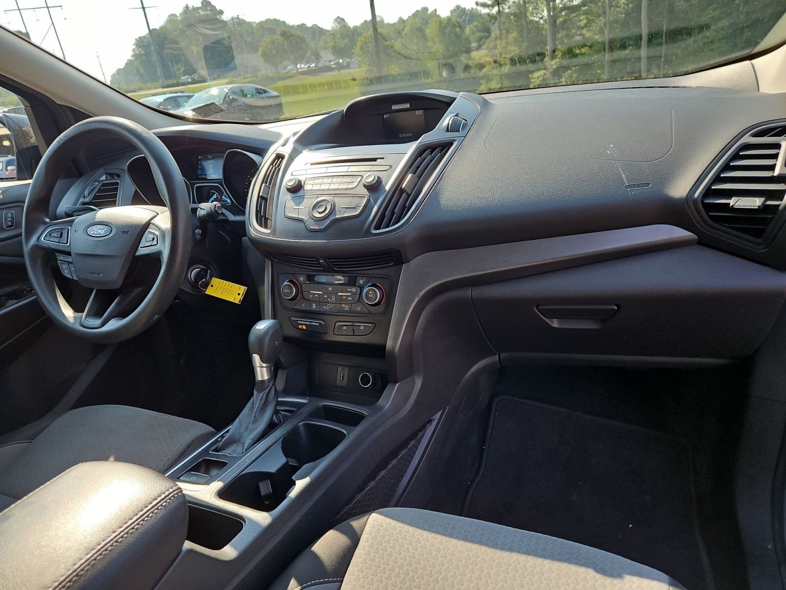 Used 2017 Ford Escape SE AWD/4WD image 16