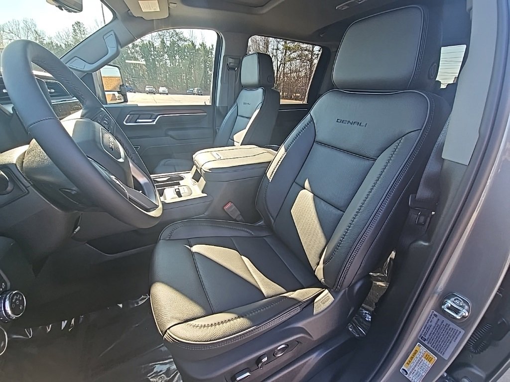 New 2026 GMC Sierra 3500 Denali image 12