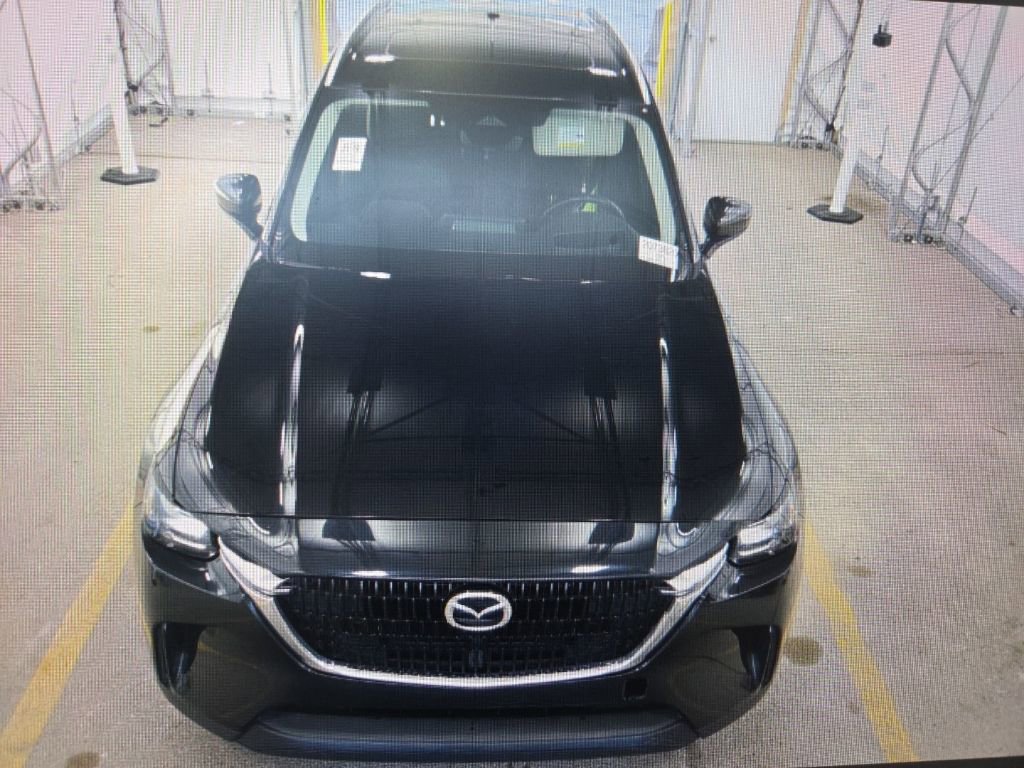 Used 2024 MAZDA CX-90 3.3 Turbo w/ Preferred Plus image 16