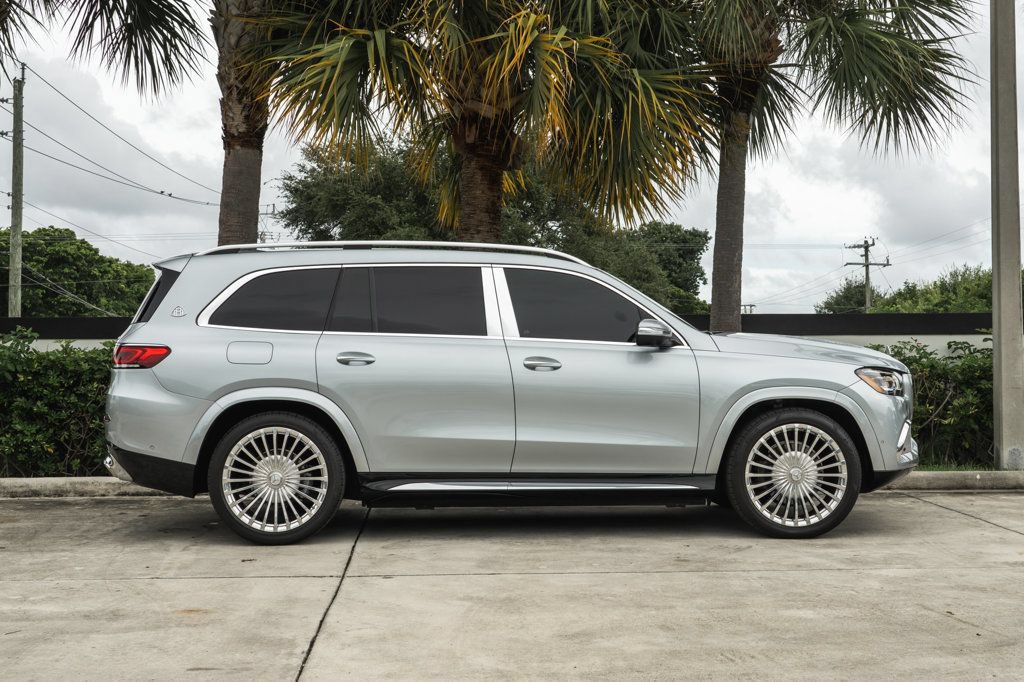 Used 2022 Mercedes-Benz Maybach GLS 600 4MATIC image 9