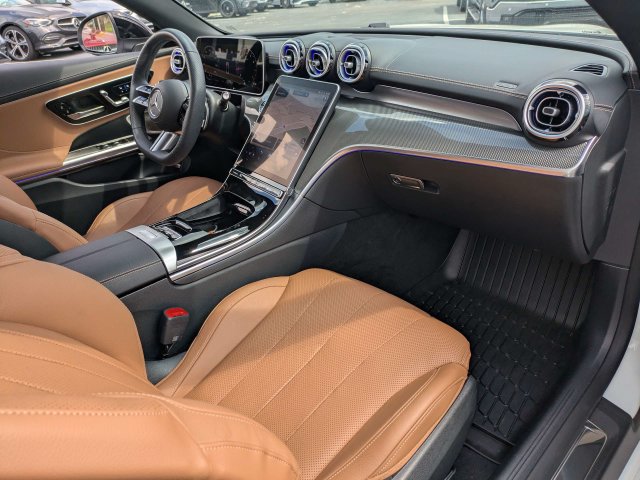 Used 2026 Mercedes-Benz CLE 300 4MATIC Cabriolet image 16