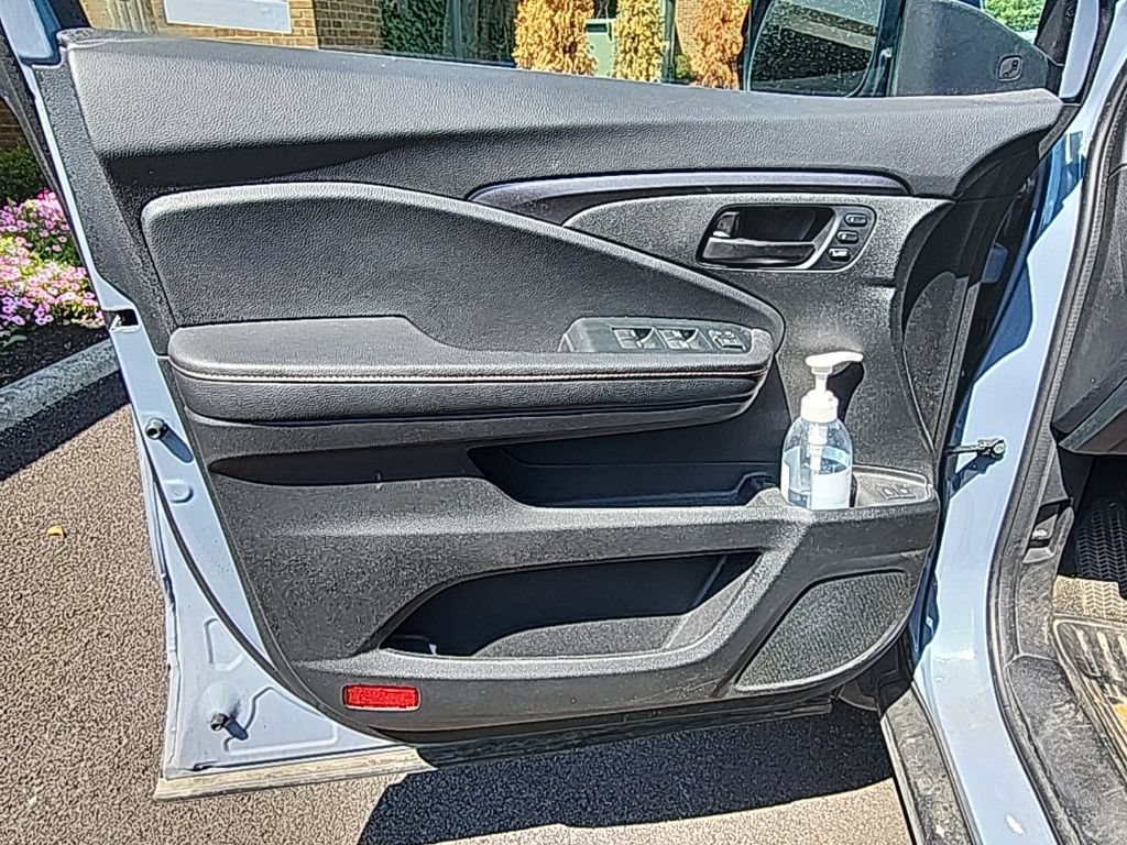 Used 2023 Honda Passport TrailSport image 10