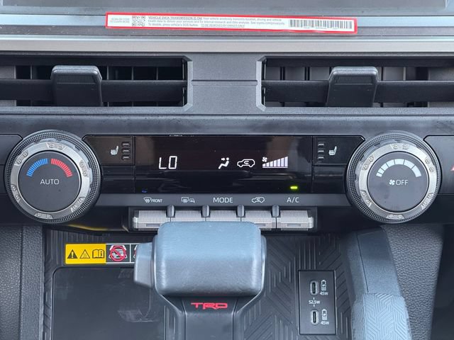 Certified 2025 Toyota 4Runner TRD Off-Road AWD/4WD image 23
