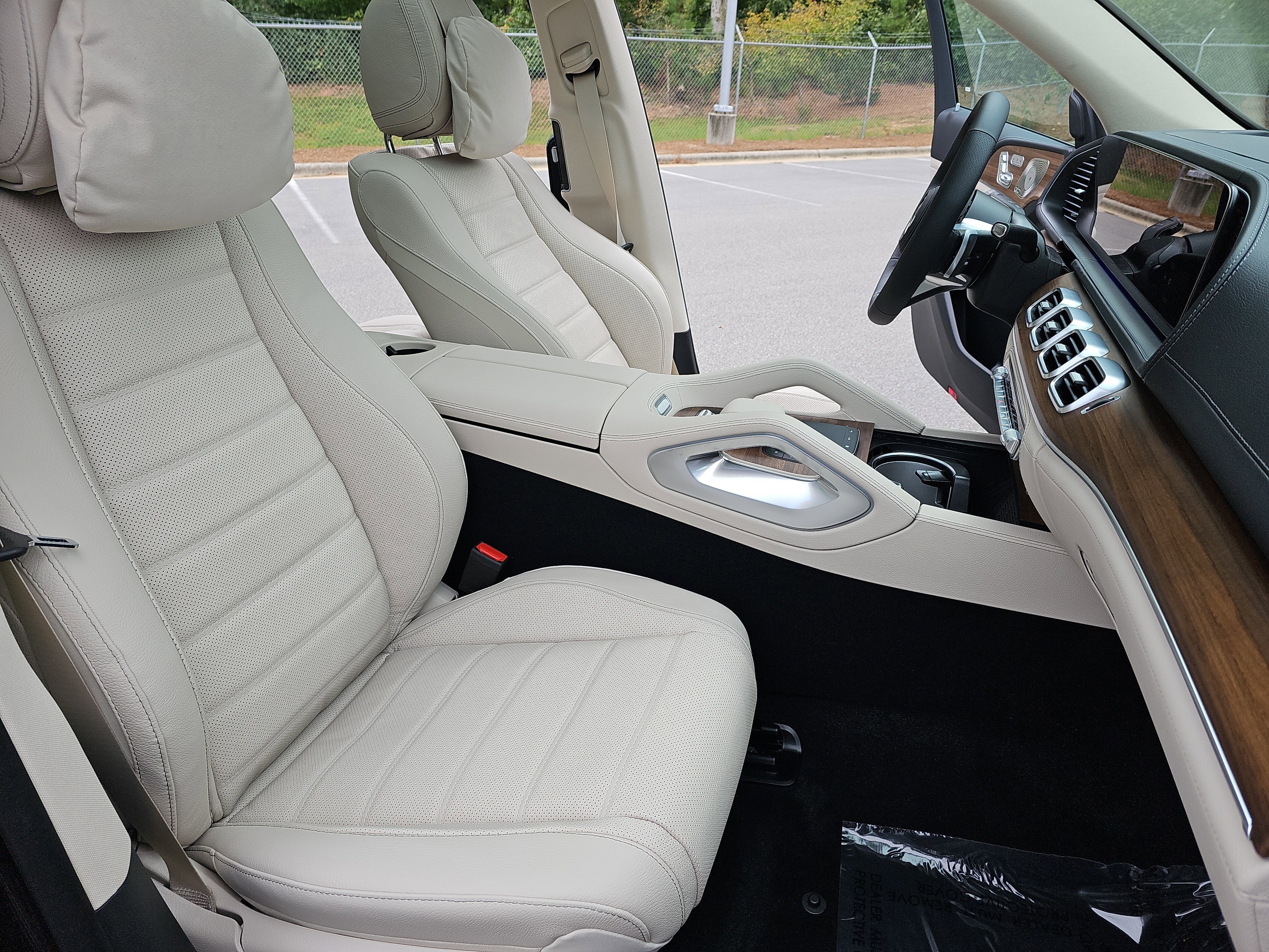 New 2026 Mercedes-Benz GLS 450 4MATIC image 10