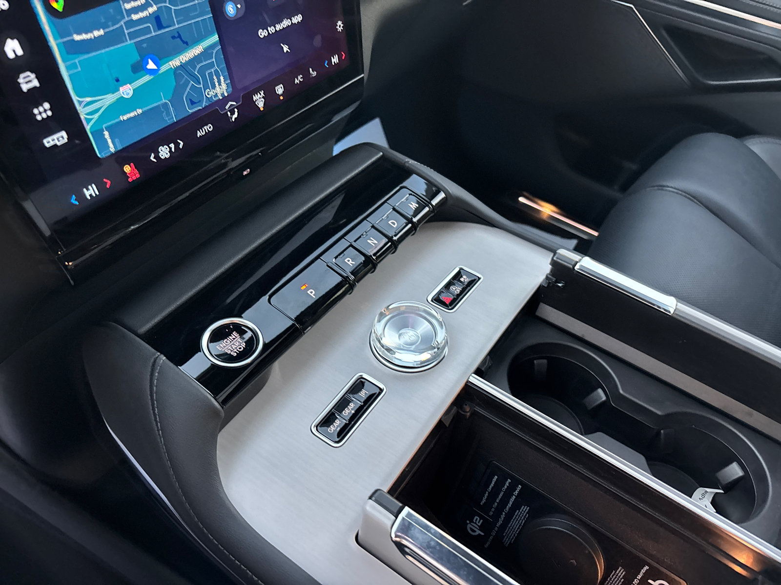 New 2027 Lincoln Navigator Reserve w/ Jet Appearance Package AWD/4WD image 22