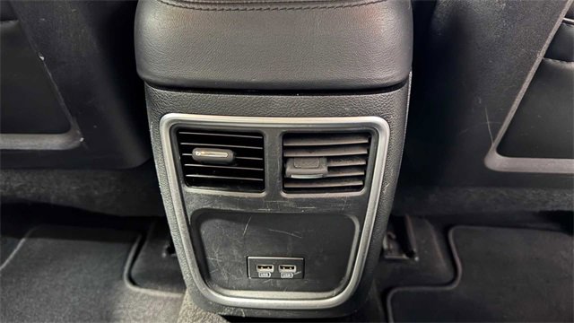 Used 2019 Chrysler 300 Touring w/ Sport Appearance Package image 16