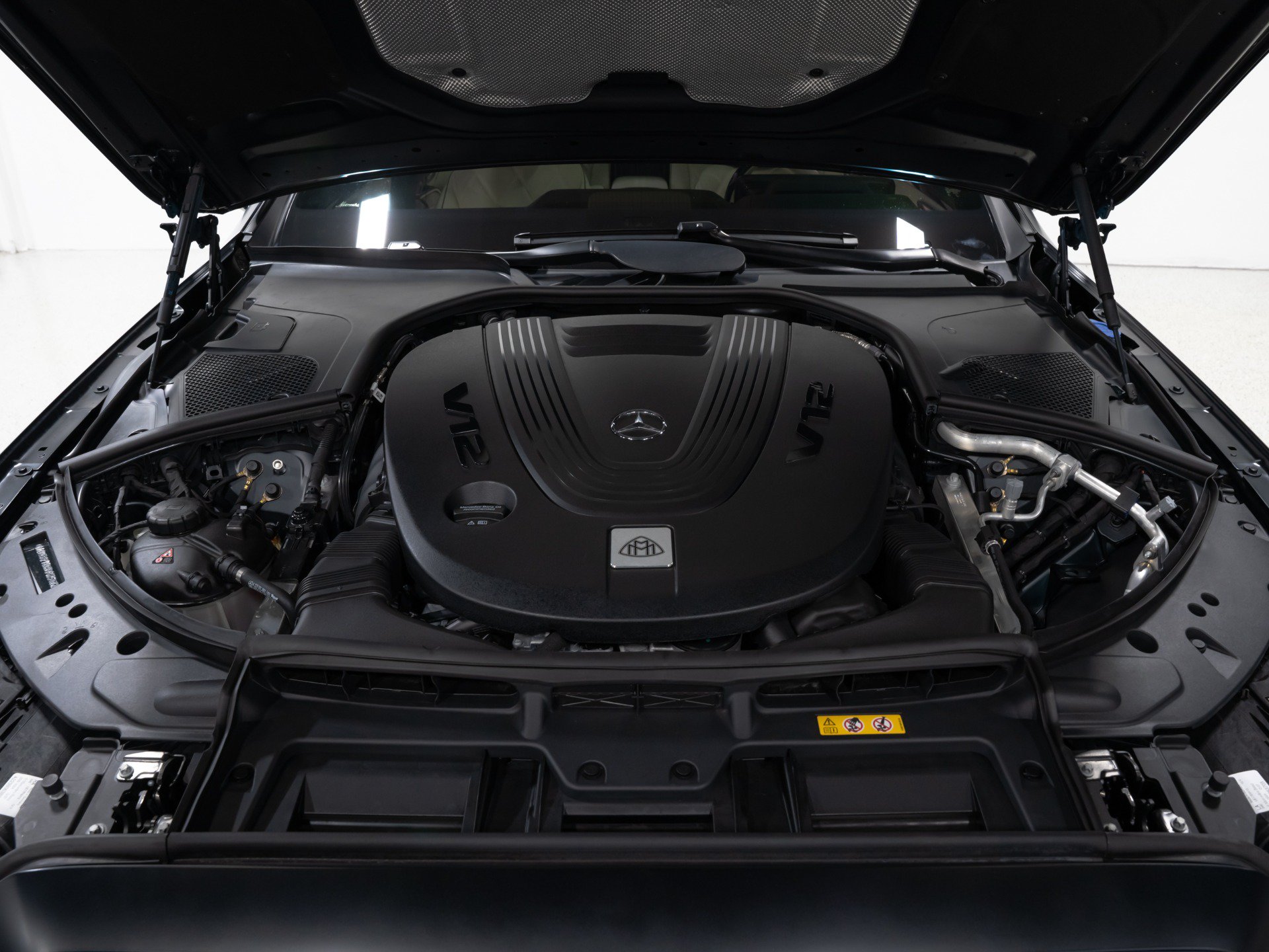 Used 2024 Mercedes-Benz Maybach S 680 4MATIC image 92