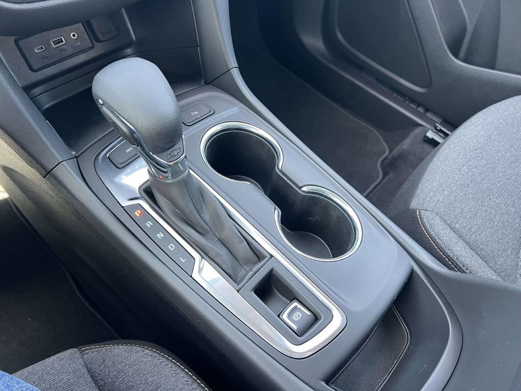 Used 2023 Chevrolet Equinox LT AWD/4WD image 29