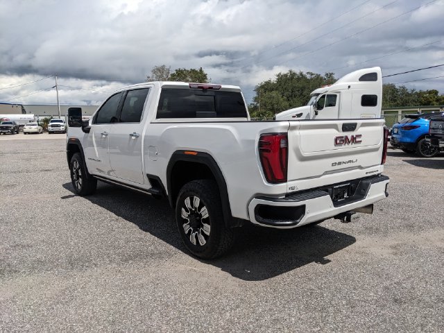 Used 2024 GMC Sierra 2500 Denali w/ Denali Reserve Package AWD/4WD image 6