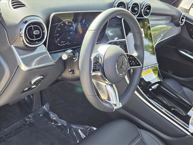 Used 2026 Mercedes-Benz GLC 300 image 10