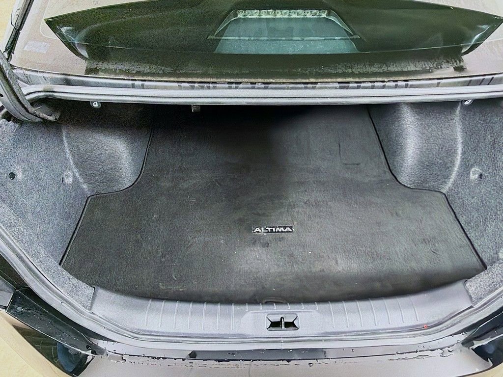 Used 2024 Nissan Altima 2.5 SR image 12