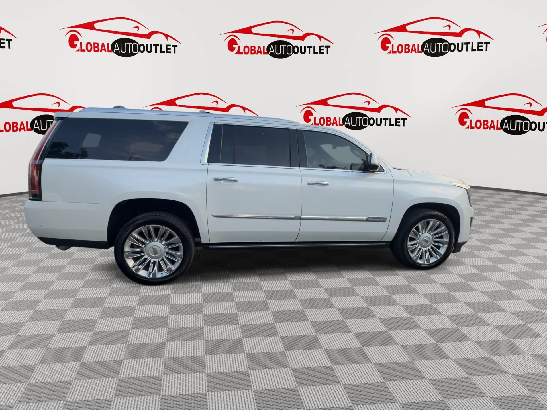 Used 2017 Cadillac Escalade ESV Platinum AWD/4WD image 8