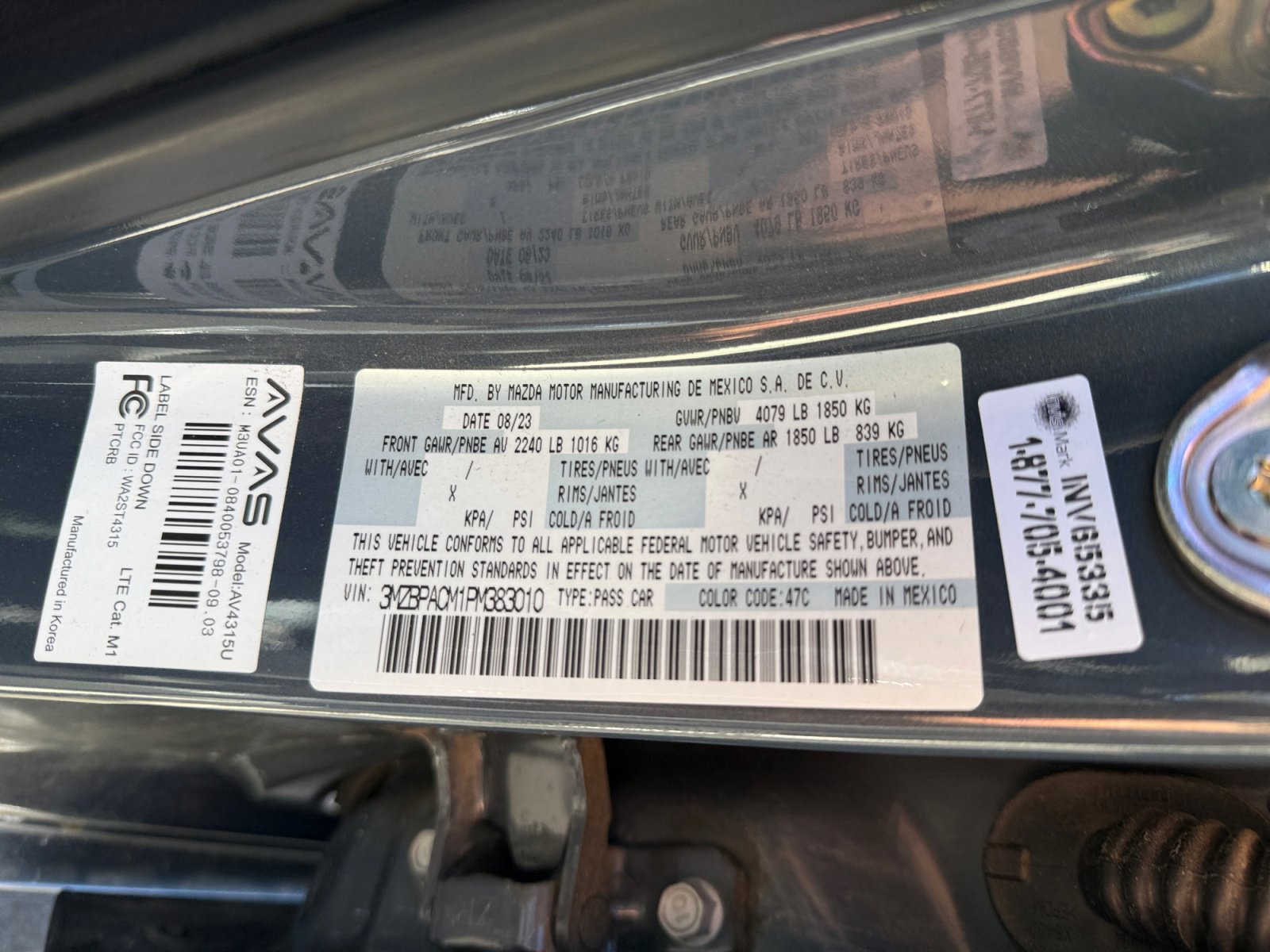 Used 2023 MAZDA MAZDA3 s image 25