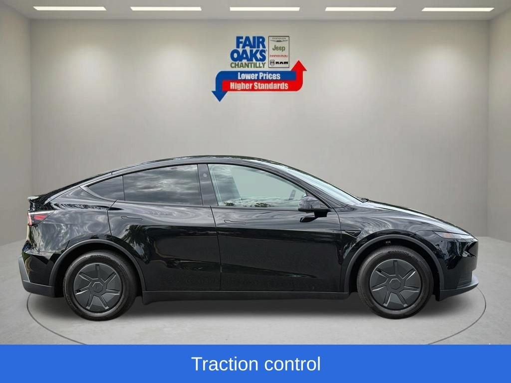 Used 2026 Tesla Model Y 2WD image 5