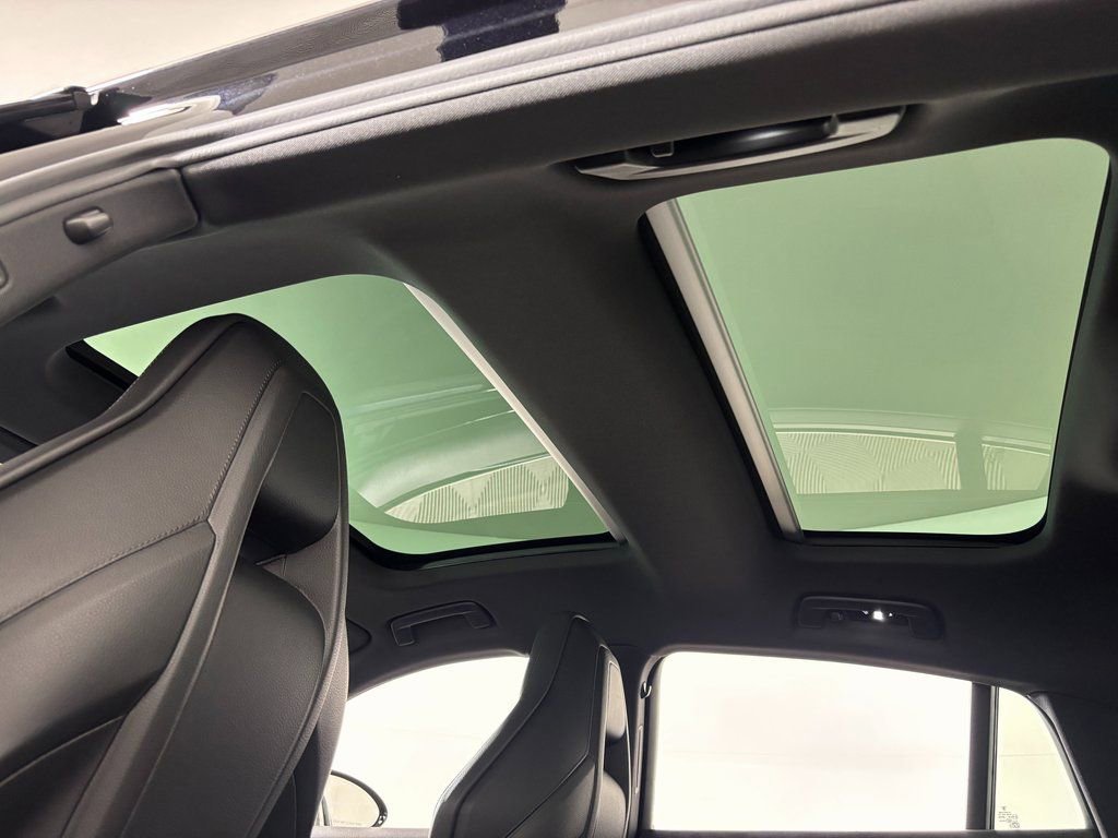 Certified 2026 Porsche Panamera 4 AWD/4WD image 19