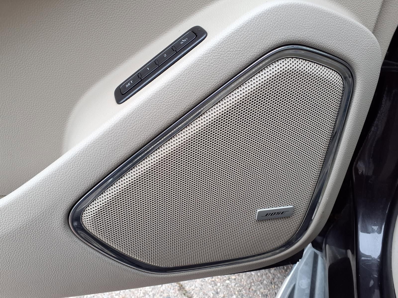 Used 2016 GMC Yukon XL Denali w/ Open Road Package AWD/4WD image 18