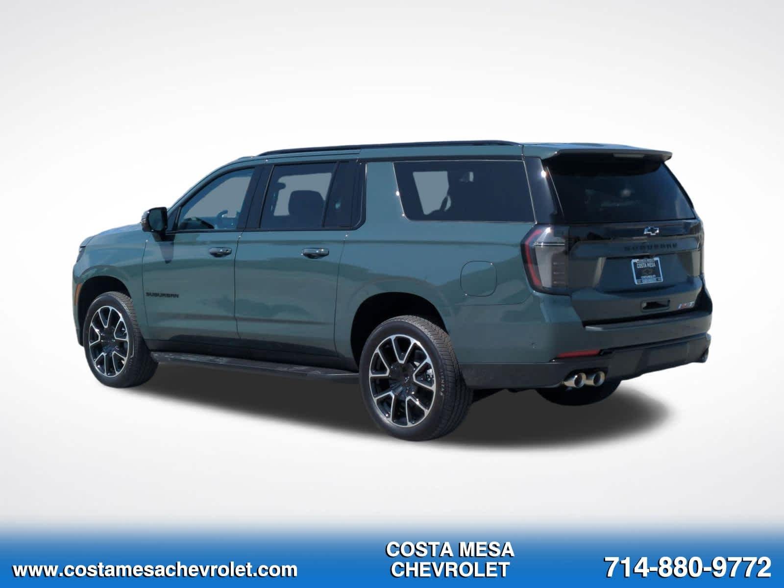 New 2026 Chevrolet Suburban RST w/ Comfort Package AWD/4WD image 7
