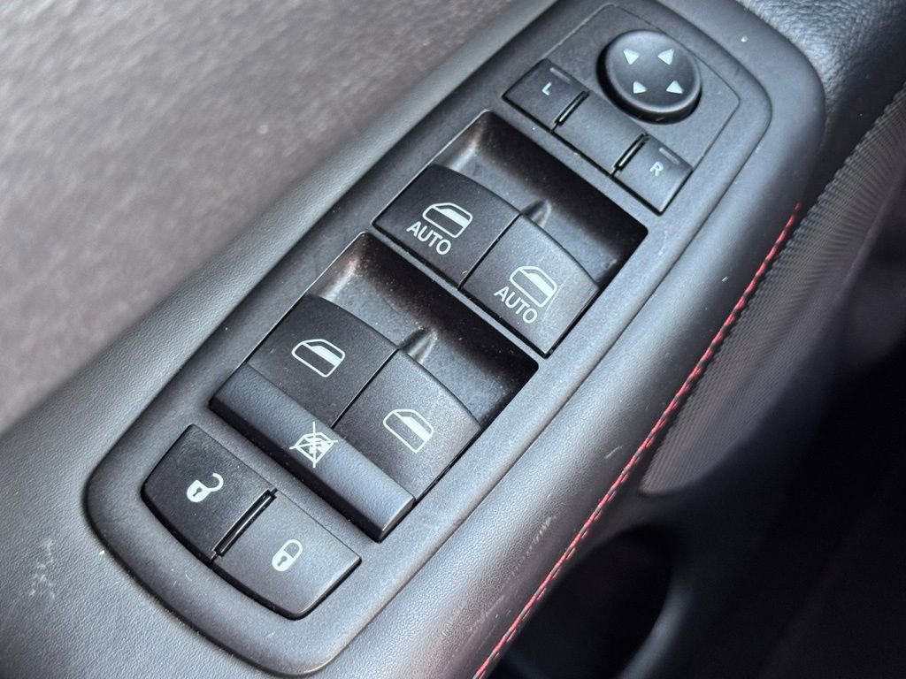 Used 2024 Dodge Durango GT image 26