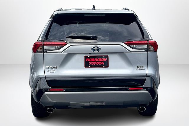 Used 2019 Toyota RAV4 XSE AWD/4WD image 4