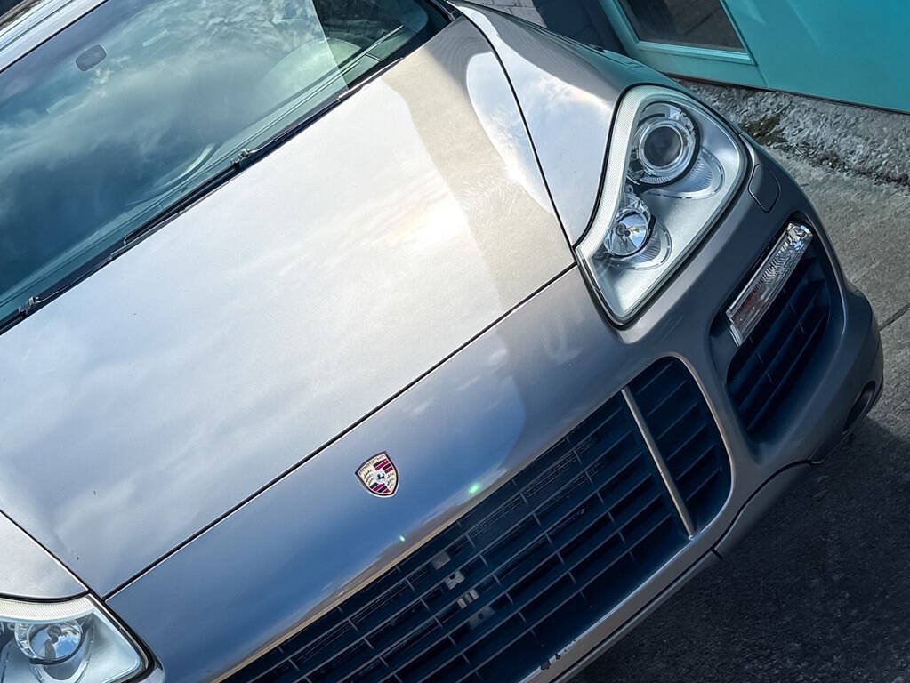 Used 2010 Porsche Cayenne GTS AWD/4WD image 15