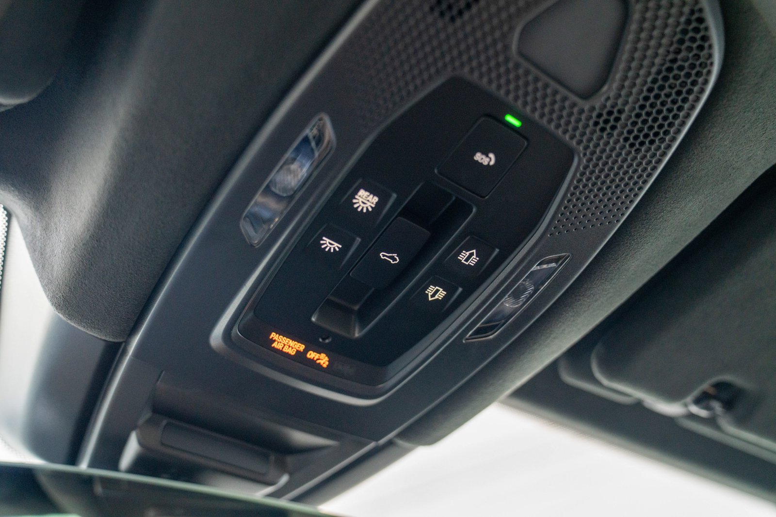 Certified 2025 Porsche Cayenne GTS AWD/4WD image 23