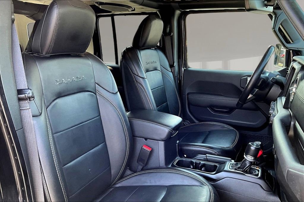 Used 2023 Jeep Wrangler Unlimited Sahara w/ Cold Weather Group image 28