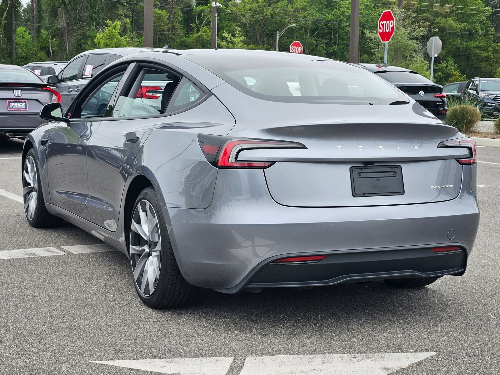 Used 2025 Tesla Model 3 Long Range AWD/4WD image 3