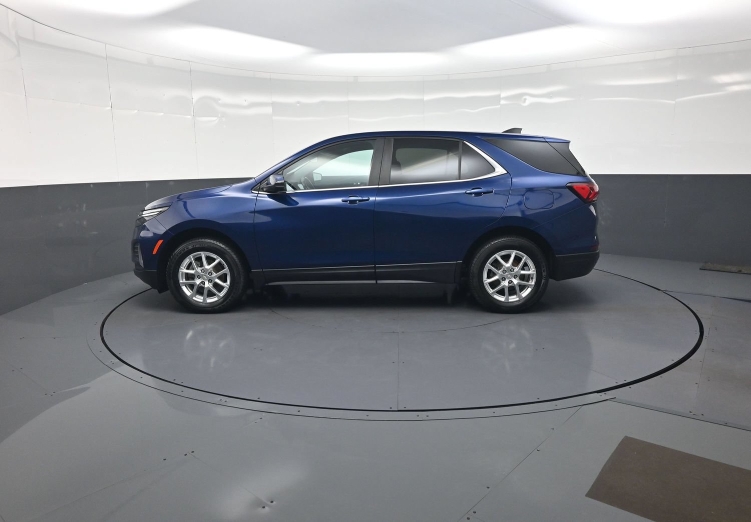 Used 2022 Chevrolet Equinox LT AWD/4WD image 6