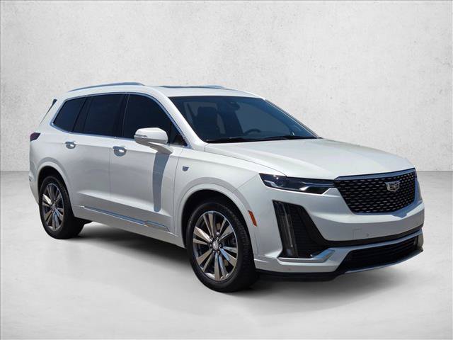 Used 2021 Cadillac XT6 Premium Luxury FWD image 3