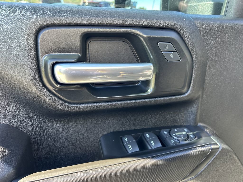 Certified 2025 Chevrolet Silverado 2500 Custom w/ Custom Value Package image 21